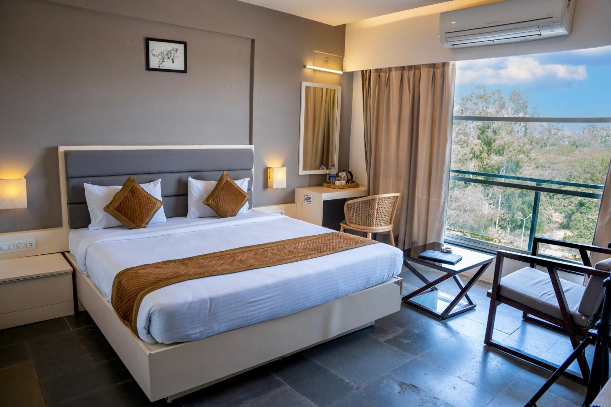 Hotel Dwarawata Dharwad Εξωτερικό φωτογραφία